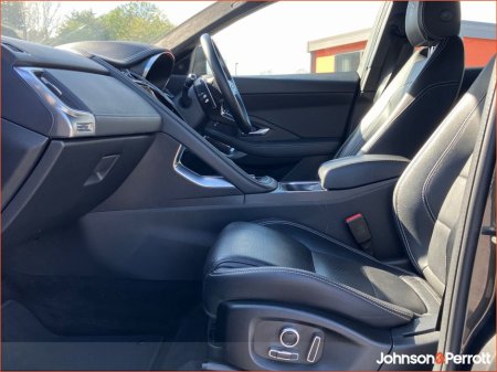 2021 Jaguar E-Pace - photo 3