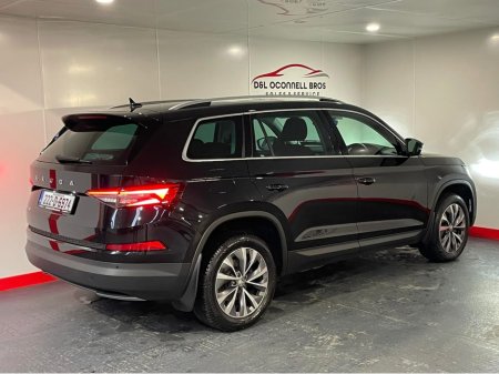 2022 Skoda Kodiaq 7S AMBITION 2.0 TDI 15 150HP DSG €36,900 thumbnail