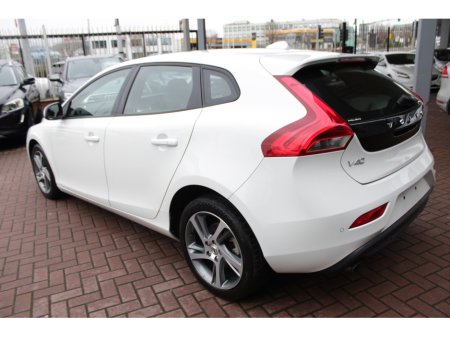 2016 Volvo V40 - thumbnail 6