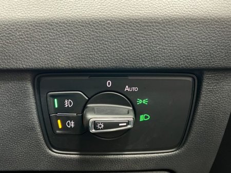 2018 Volkswagen Passat - thumbnail 27