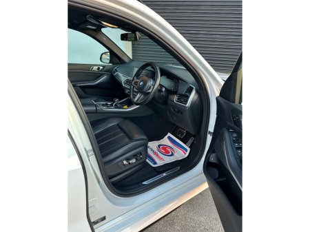 2020 BMW X5 - thumbnail 23