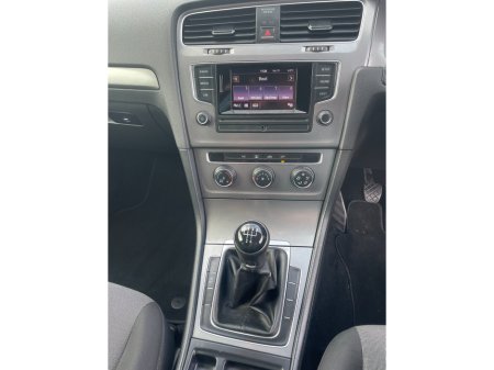 2014 Volkswagen Golf 1.6 TDI 90HP TRENDLINE €9,750 thumbnail