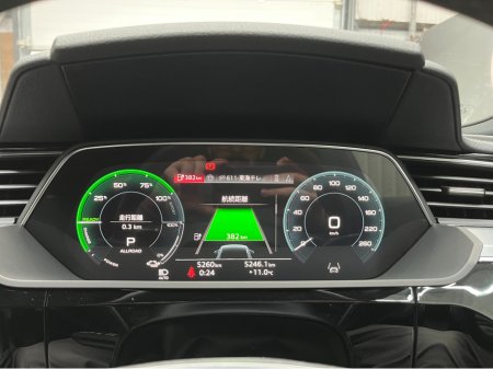 2024 Audi Q8 e-tron €64950 2024 AUDI Q8 E-TRON 55 QUATTRO S-LINE AUTOMATIC / CRUISE CONTROL / 360° CAMERA / ELECTRIC MEMORY & HEATED SEATS / PADDLE SHIFTERS / AMBIENT LIGHTS / APPLE CARPLAY / HEATED REAR SEATS €64,950 thumbnail