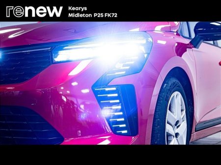 2025 Renault Clio - thumbnail 16