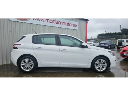 2016 Peugeot 308 - thumbnail 3