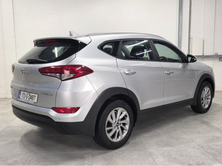 2017 Hyundai Tucson 1.7 SE NAV Bluedrive 116PS 5DR €13,750 thumbnail