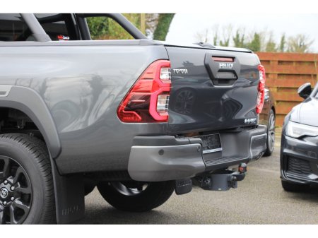 2025 Toyota Hilux - thumbnail 29