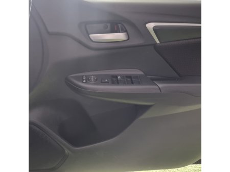 2017 Honda Fit - thumbnail 16