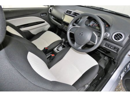 2019 Mitsubishi Mirage - thumbnail 13