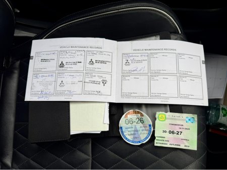 2019 Mitsubishi Outlander - thumbnail 23