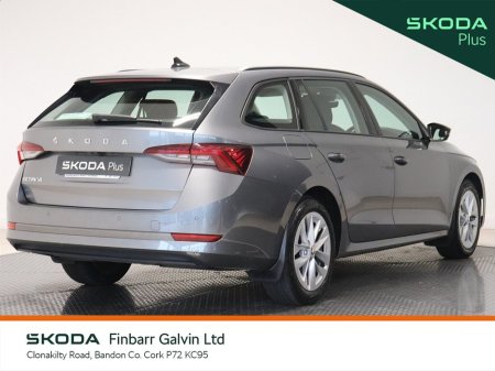2023 Skoda Octavia - thumbnail 3