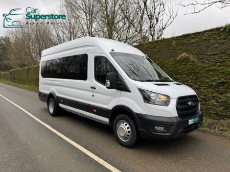 2022 Ford Transit 460 17 Seater €44,900