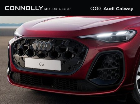 2026 Audi Q5 S-LINE E-HYBRID QUATTRO A/T €75,950 thumbnail