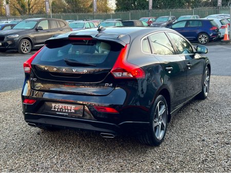 2016 Volvo V40 == AUTO//FULL LEATHER//LOW KMS//LIKE NEW== €14,950 thumbnail