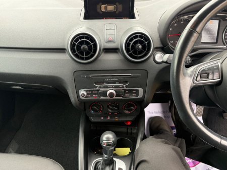 2016 Audi A1 - thumbnail 6