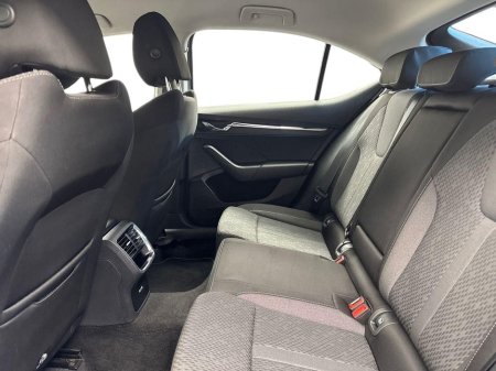 2023 Skoda Octavia - thumbnail 10