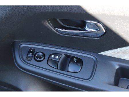 2019 Nissan Micra - thumbnail 15