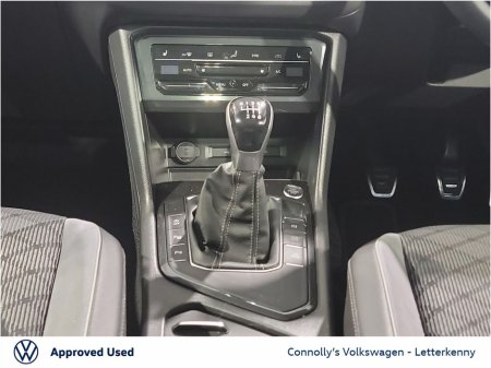 2021 Volkswagen Tiguan - thumbnail 10