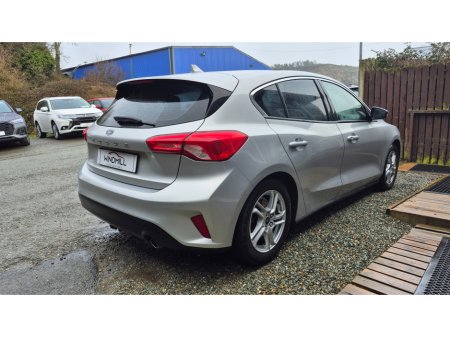 2019 Ford Focus 1.0T ZETEC 5DR T ECOBOOST 100PS 1.0 €12,950 thumbnail