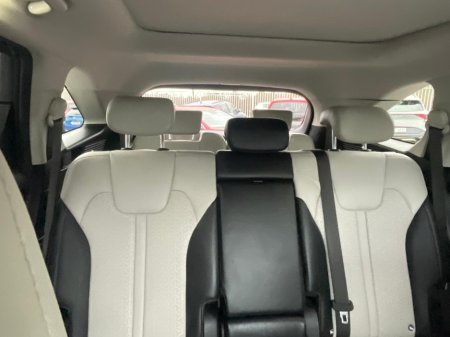 2021 Kia Sorento - thumbnail 10