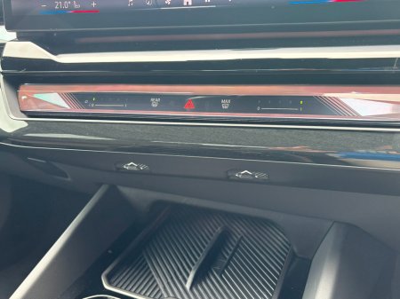 2025 BMW 5 Series 530e M Sport Auto €64,990 thumbnail