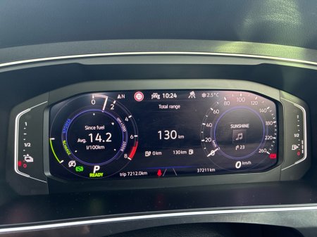 2022 Volkswagen Tiguan R-LINE 1.4 TSI PHEV 2 245HP 5DR thumbnail