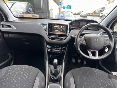 2017 Peugeot 2008 1.6 HDI, ACTIVE MODEL, FULL SERVICE HISTORY, FINANCE, WARRANTY, 5 STAR REVIEWS €9,995 thumbnail