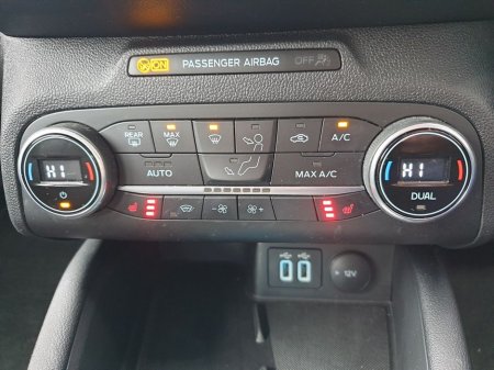 2021 Ford Focus Titanium Edition, Automatic, Petrol, 23000Kms €22,995 thumbnail