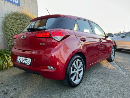 2016 Hyundai i20 DELUXE 1.2 PETROL €11,950