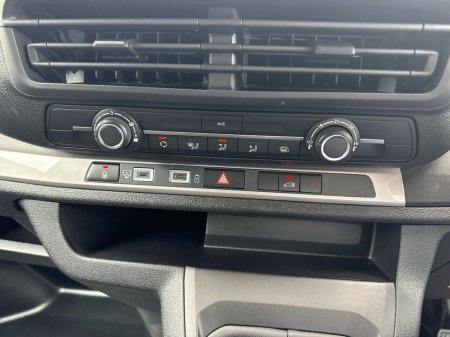 2026 Peugeot Expert 1.5HDI 120BHP PRO *5YR WARRANTY* €140 P/W €30,056 thumbnail