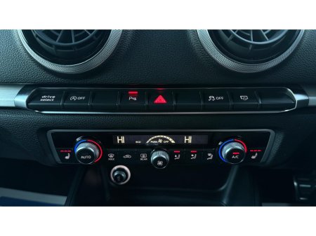 2019 Audi A3 - thumbnail 13