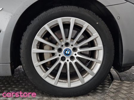 2023 BMW 5 Series - thumbnail 14