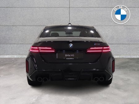 2026 BMW M5  thumbnail