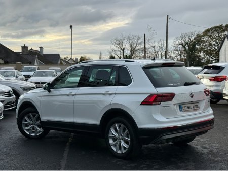 2019 Volkswagen Tiguan HIGHLINE 2.0 TDI 150BHP AUTO * SERVICE BOOK WITH 4 SERVICE STAMPS, VIRTUAL COCKPIT, 3 STAGE HEATED SEATS, PARKING SENSORS FRONT & REAR, ADAPTIVE CRUISE CONTROL, HALF ALCANTARA SEATS, ISOFIX * €27,950