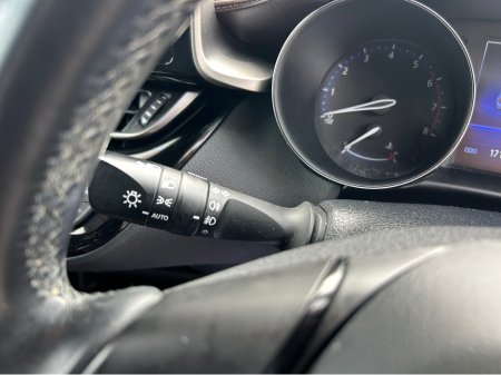 2018 Toyota C-HR - thumbnail 17