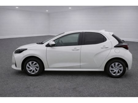 2021 Toyota Yaris 1.0 Petrol, 5 Door, Automatic, Reverse Camera, Parking Sensors €14,950 thumbnail