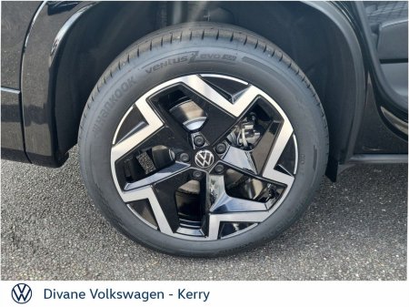 2026 Volkswagen Tayron R-LINE 75 1.5TSI PHEV 204BHP €61,900 thumbnail