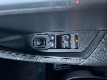 2019 Skoda Karoq 1.6TDI 115bhp Ambition €20,995 thumbnail