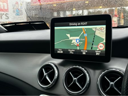 2017 Mercedes-Benz GLA Class GLA200 D AMG LINE 5DR AUTO €17,900 thumbnail