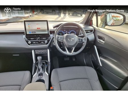2024 Toyota Corolla Cross CROSS LUNA 1.8 €35,950 thumbnail
