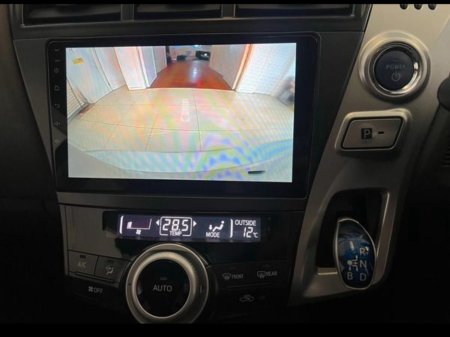 2013 Toyota Prius  €12,490 thumbnail