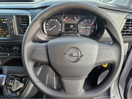 2026 Opel Vivaro L2H1 Komfort 1.5 100PS €28,939