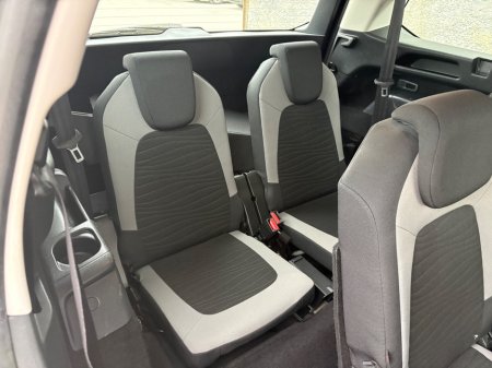 2015 Citroen Grand C4 Picasso - thumbnail 19