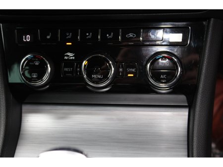 2021 Skoda Superb - thumbnail 23