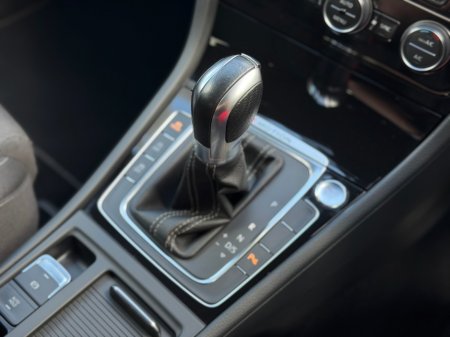 2019 Volkswagen Golf - thumbnail 12