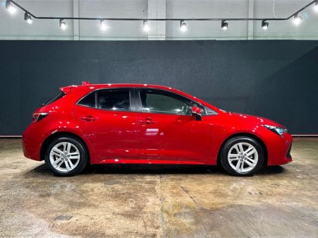 2020 Toyota Corolla - thumbnail 2