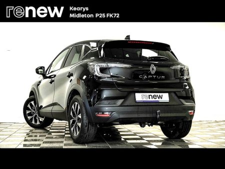 2023 Renault Captur Evolution TCe 90 MY23 €22,990 thumbnail