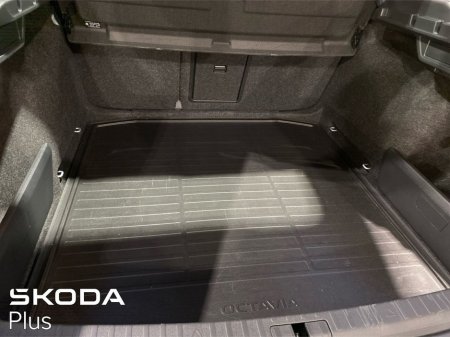 2022 Skoda Octavia Ambition 1.0TSI 110bhp €24,950 thumbnail