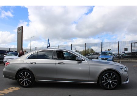 2022 Mercedes-Benz E Class - thumbnail 6