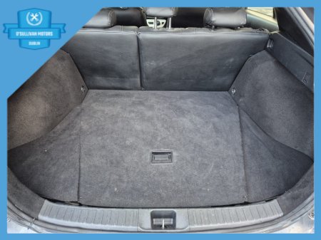 2016 Toyota Prius - thumbnail 10